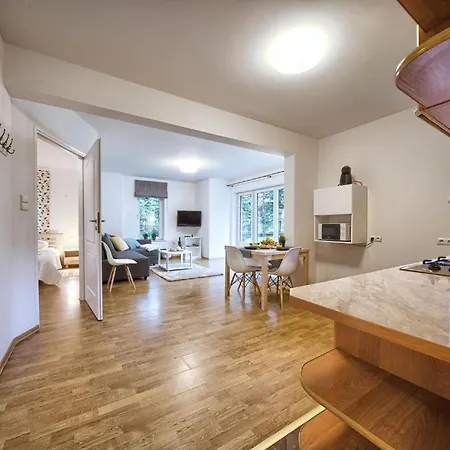 Visitzakopane - Apartament Ogrodowy 아파트 *