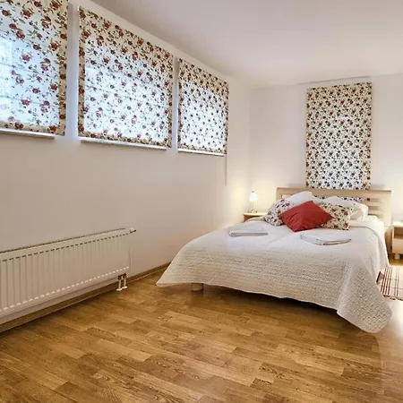 아파트 Visitzakopane - Apartament Ogrodowy *